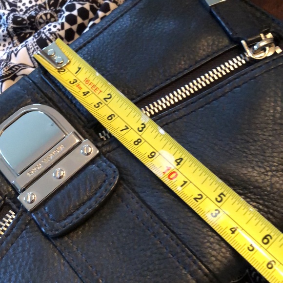 🌹Michael Kors Pebbled soft leather removable chain link shoulder bag / clutch - Picture 12 of 14